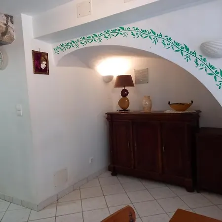 Charmante Maison De Village Tatil Evi